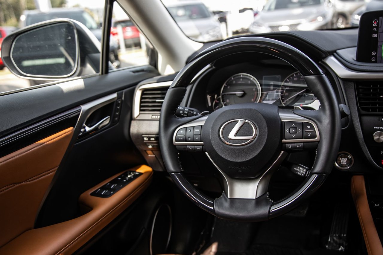 Certified Used 2022 WHITE Lexus LUXURY / NAVI-GPS / CAMERA / CUIR / MAGS-20