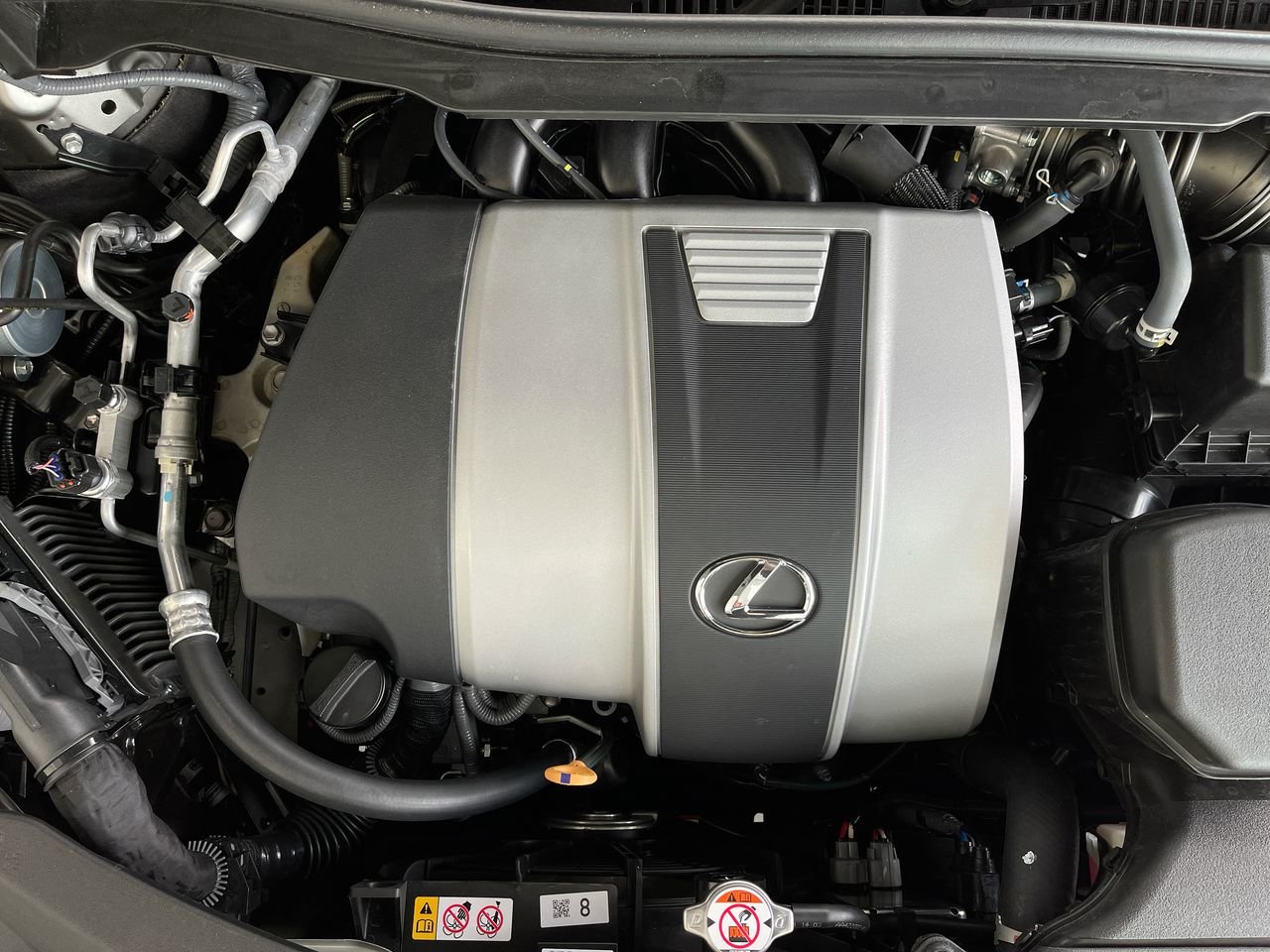 Certified Used 2022 SILVER Lexus F SPORT 3 / NAVI-GPS / CAMERA 360 / MAGS-20