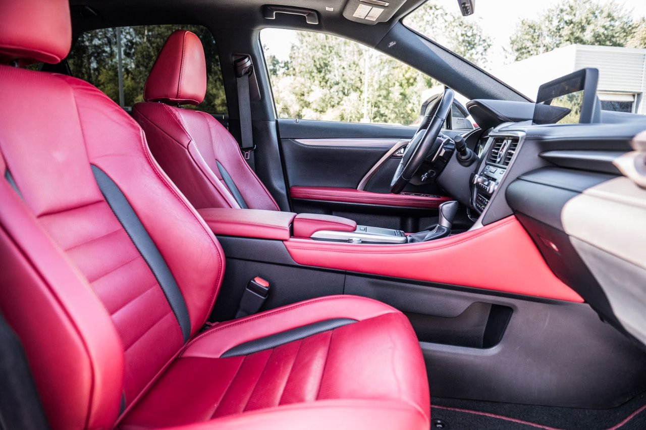 Used 2020 BLACK Lexus F SPORT 3 / NAVI-GPS / CAMERA 360 / PANO / MAGS-20 image 34