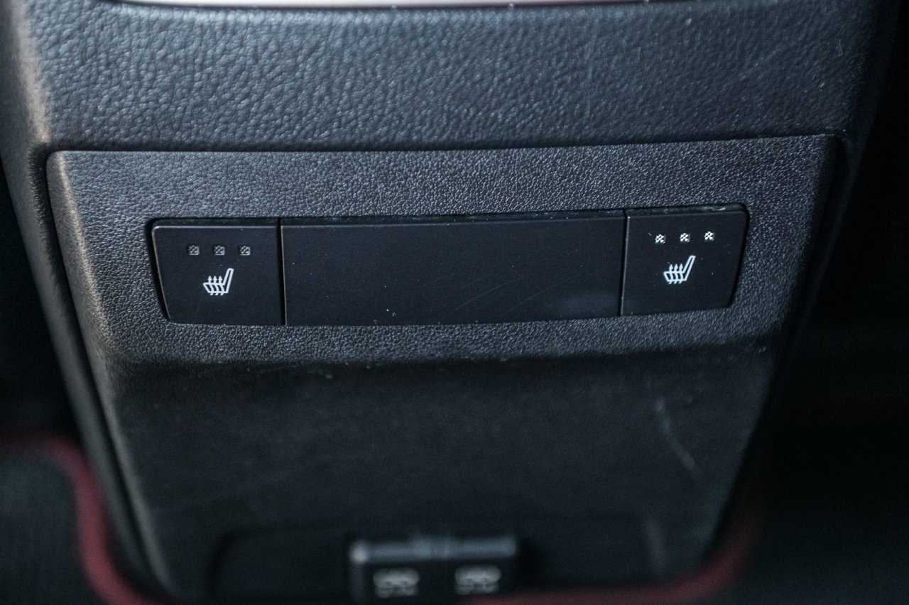 Used 2020 BLACK Lexus F SPORT 3 / NAVI-GPS / CAMERA 360 / PANO / MAGS-20 image 32