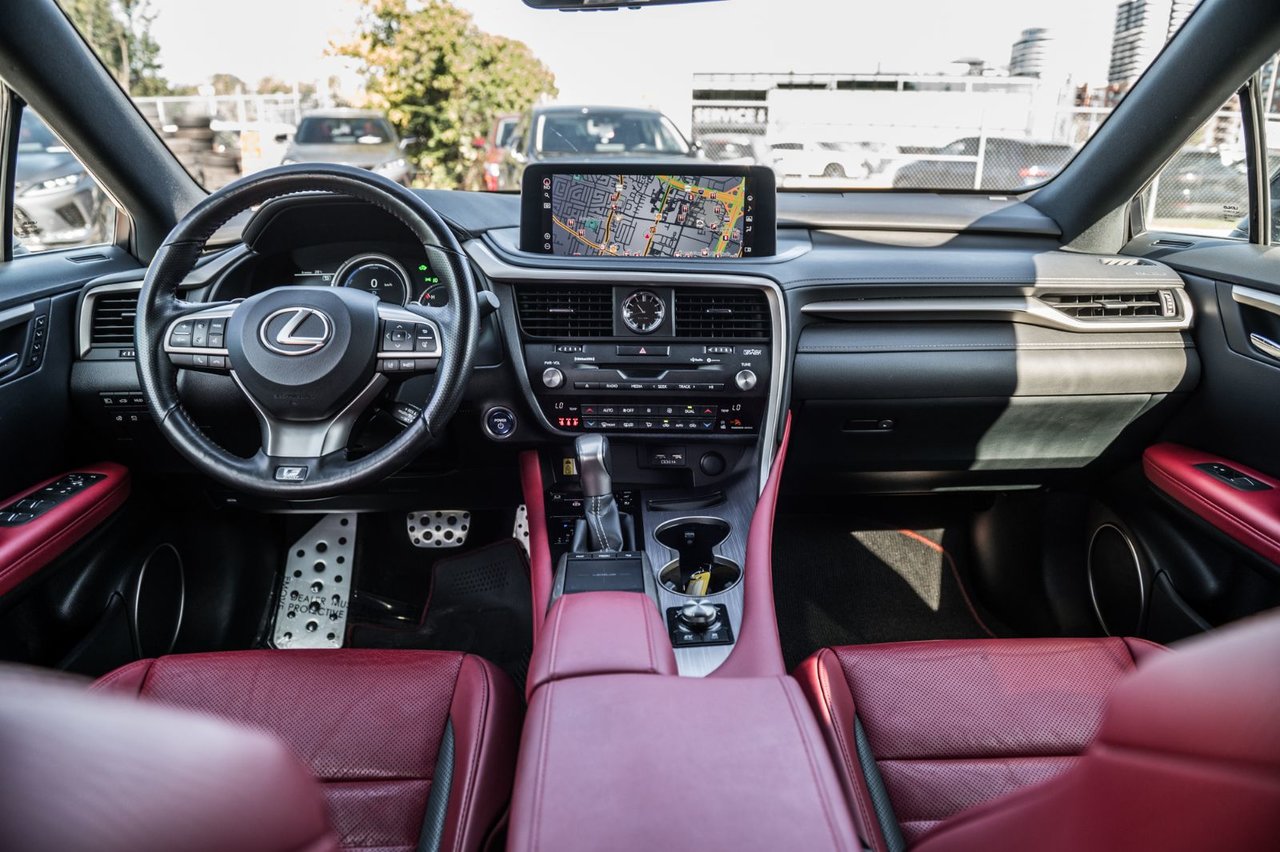 Used 2020 BLACK Lexus F SPORT 3 / NAVI-GPS / CAMERA 360 / PANO / MAGS-20 image 29