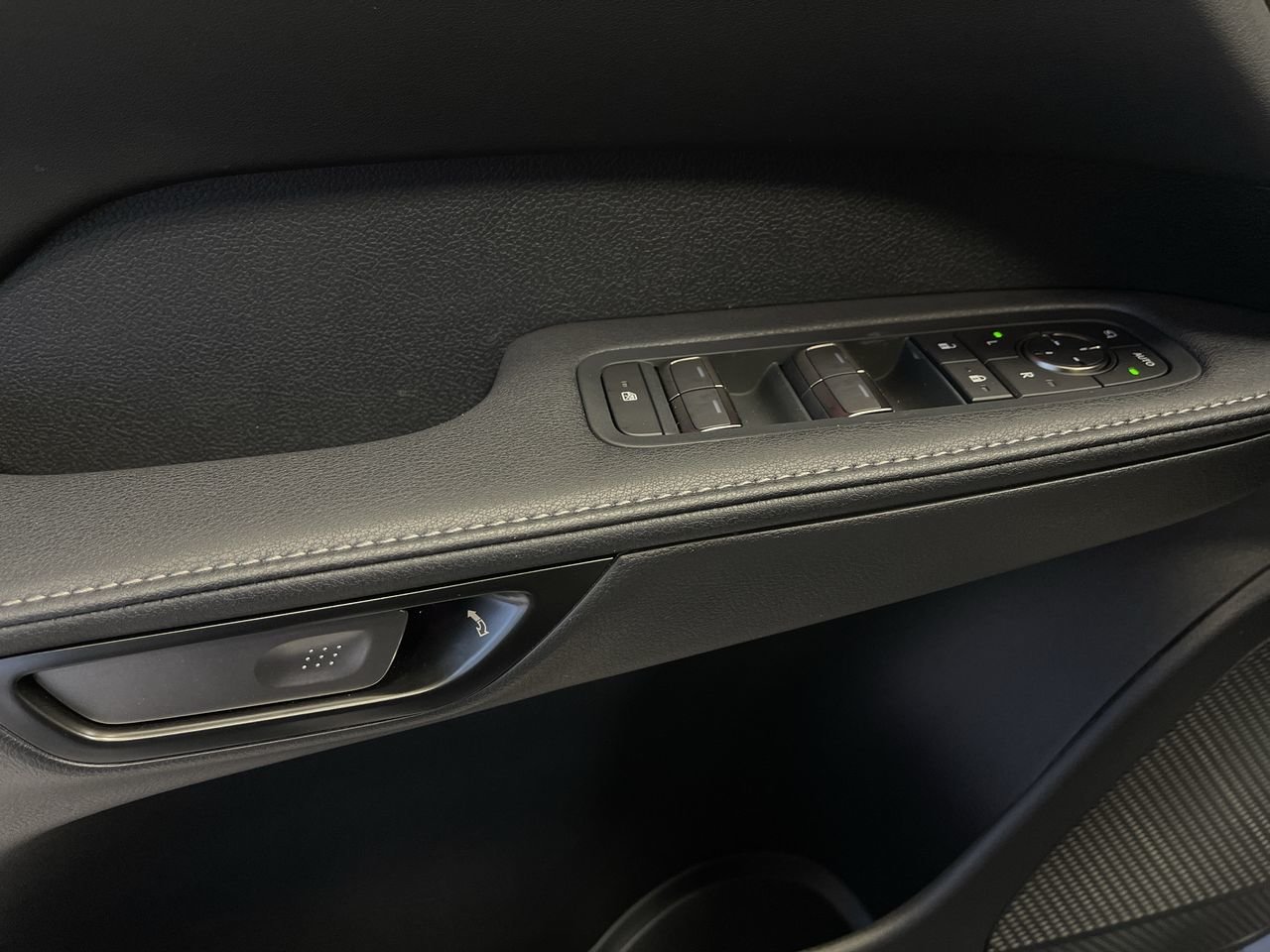 New 2023 Nebula Grey Pearl Lexus 350 image 21
