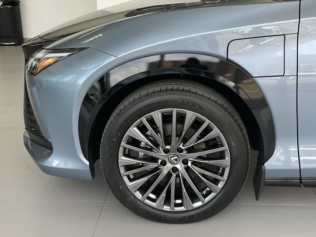 New 2023 Ether with Black Onyx Roof & Hood Lexus EXECUTIVE image 18
