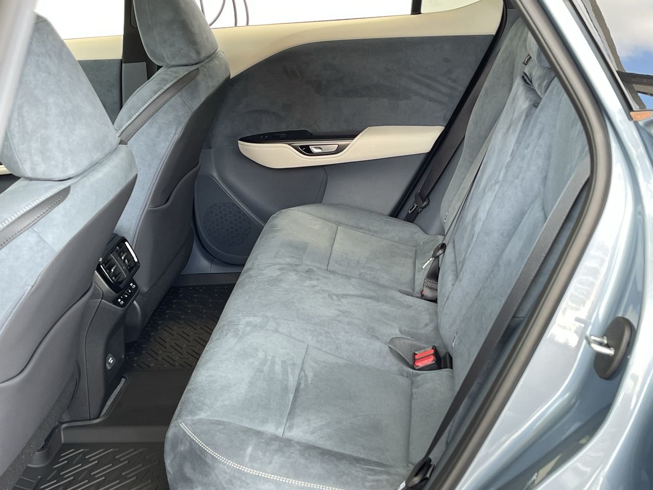 New 2023 Ether Lexus EXECUTIVE image 31