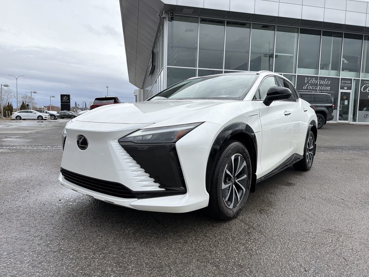 2023 Lexus RZ 450e Luxury AWD