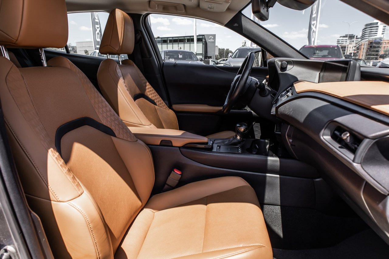 Used 2020 GREY Lexus LUXURY / NAVI-GPS / HUD /MAGS-18