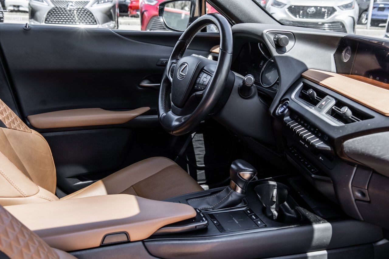 Used 2020 GREY Lexus LUXURY / NAVI-GPS / HUD /MAGS-18