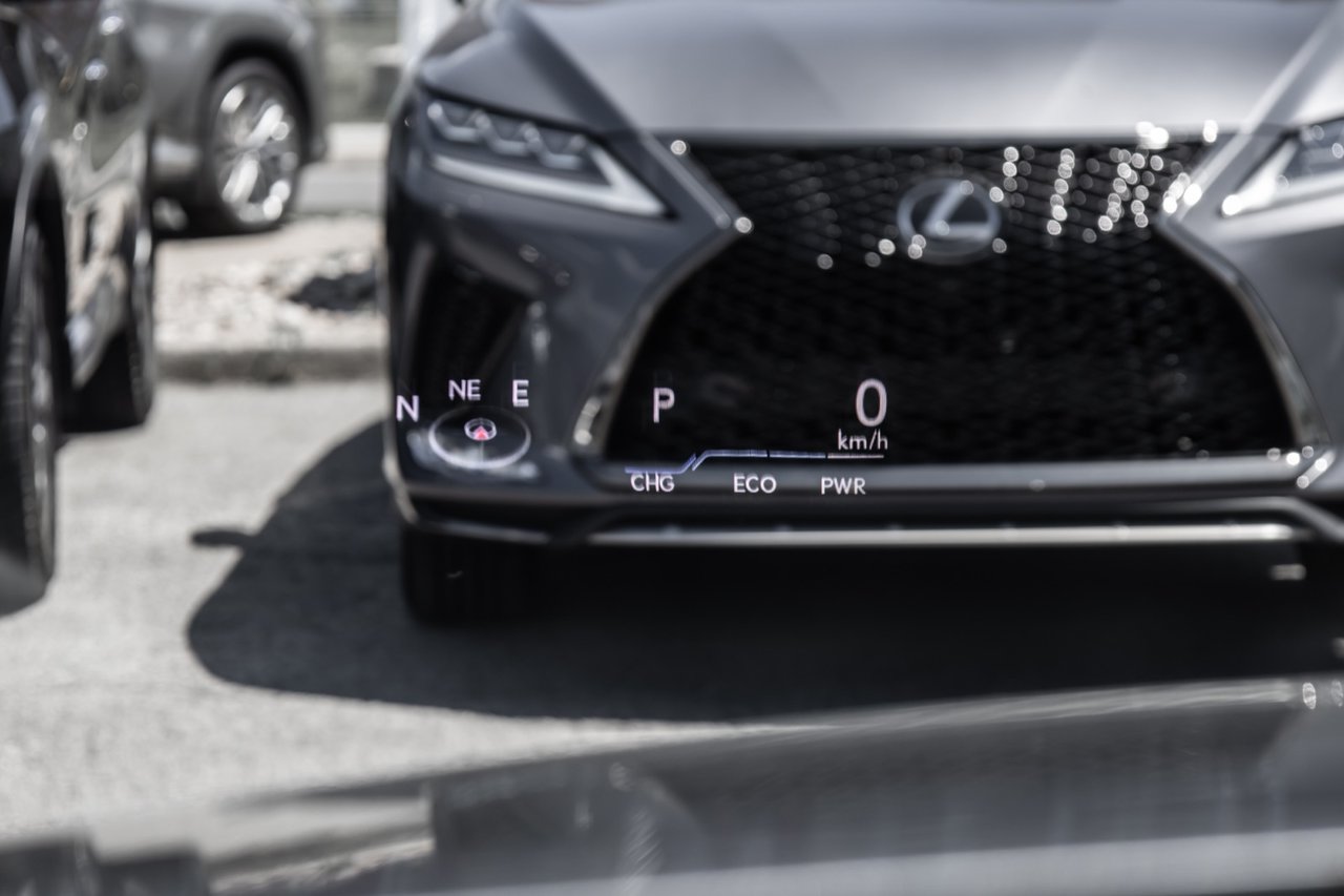 Used 2020 GREY Lexus LUXURY / NAVI-GPS / HUD /MAGS-18