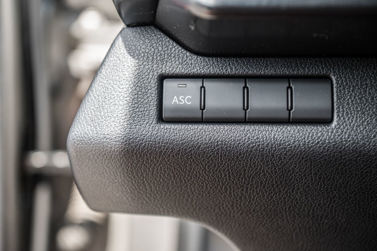 Used 2020 SILVER Lexus F SPORT 1 / CAMERA / TOIT OUVRANT / MAGS-18