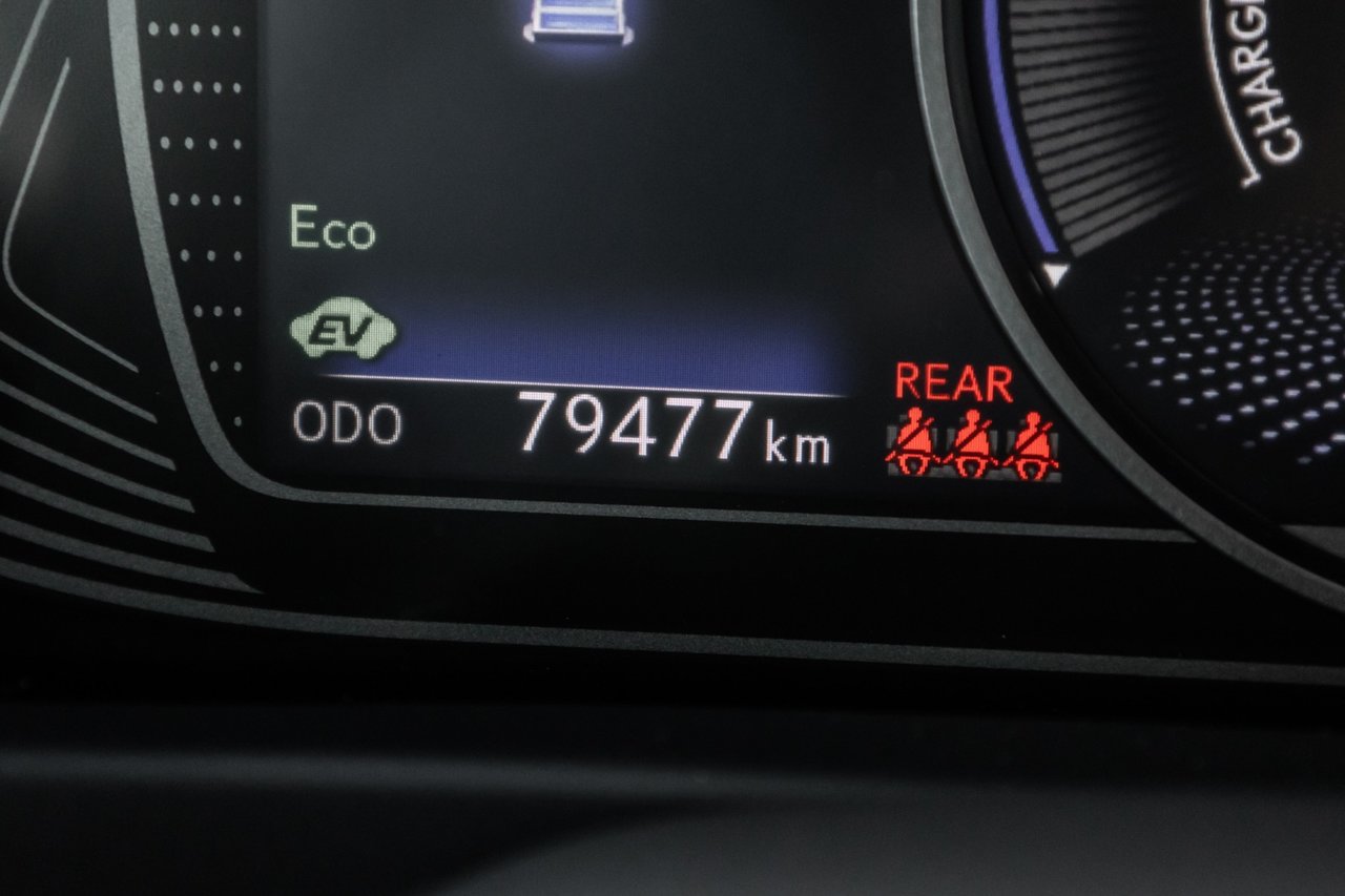 Used 2020 BLACK Lexus PREMIUM / CAMERA / TOIT OUVRANT / MAGS-18
