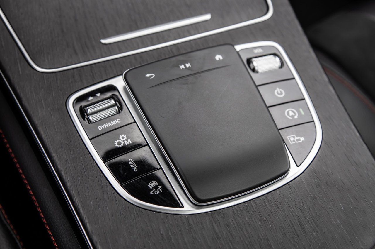 Used 2020 CHARCOAL Mercedes-Benz AMG GLC 43 / NAVI-GPS / CAMERA 360 / TOIT OUVRANT image 31