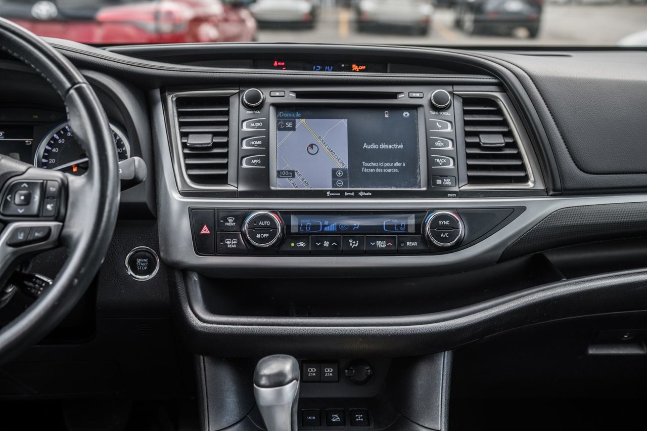 Used 2018 Caviar Toyota XLE / GPS / CAMERA / TOIT OUVRANT / MAGS-19