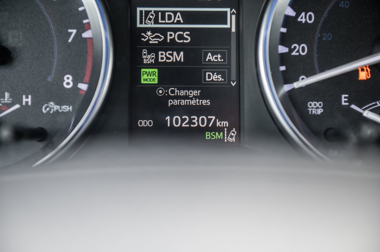 Used 2018 Caviar Toyota XLE / GPS / CAMERA / TOIT OUVRANT / MAGS-19