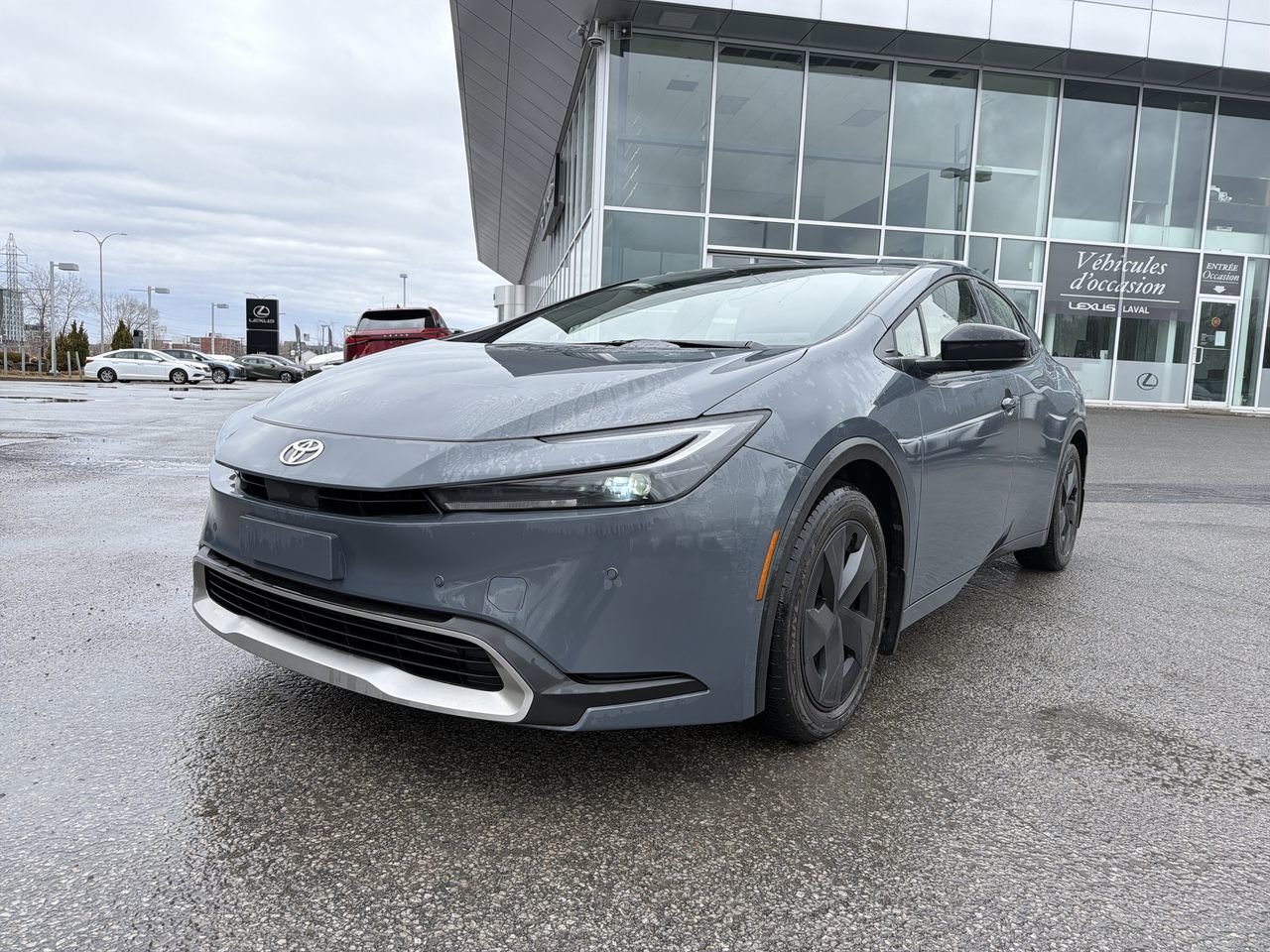 2024 Toyota Prius Prime SE FWD