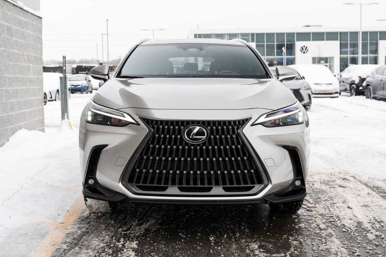 Lexus NX 2025