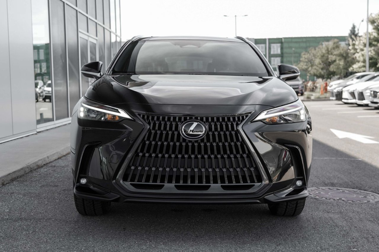 Lexus NX 2026