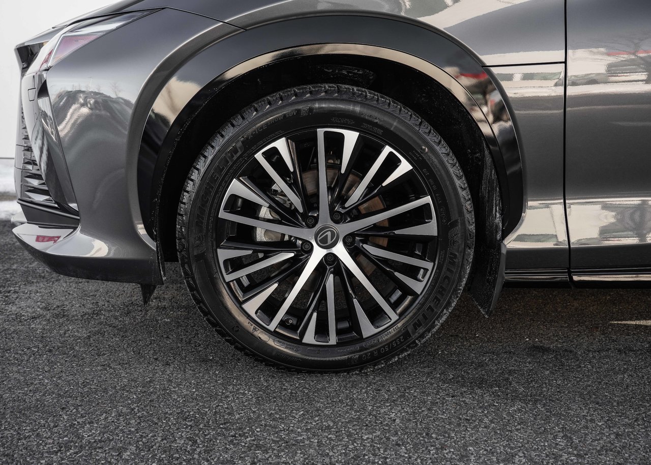 Lexus RZ 2026