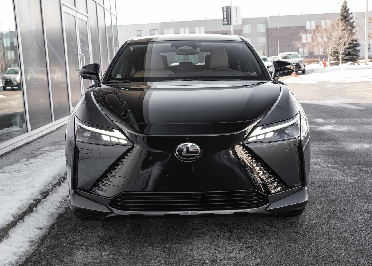Lexus RZ 2026