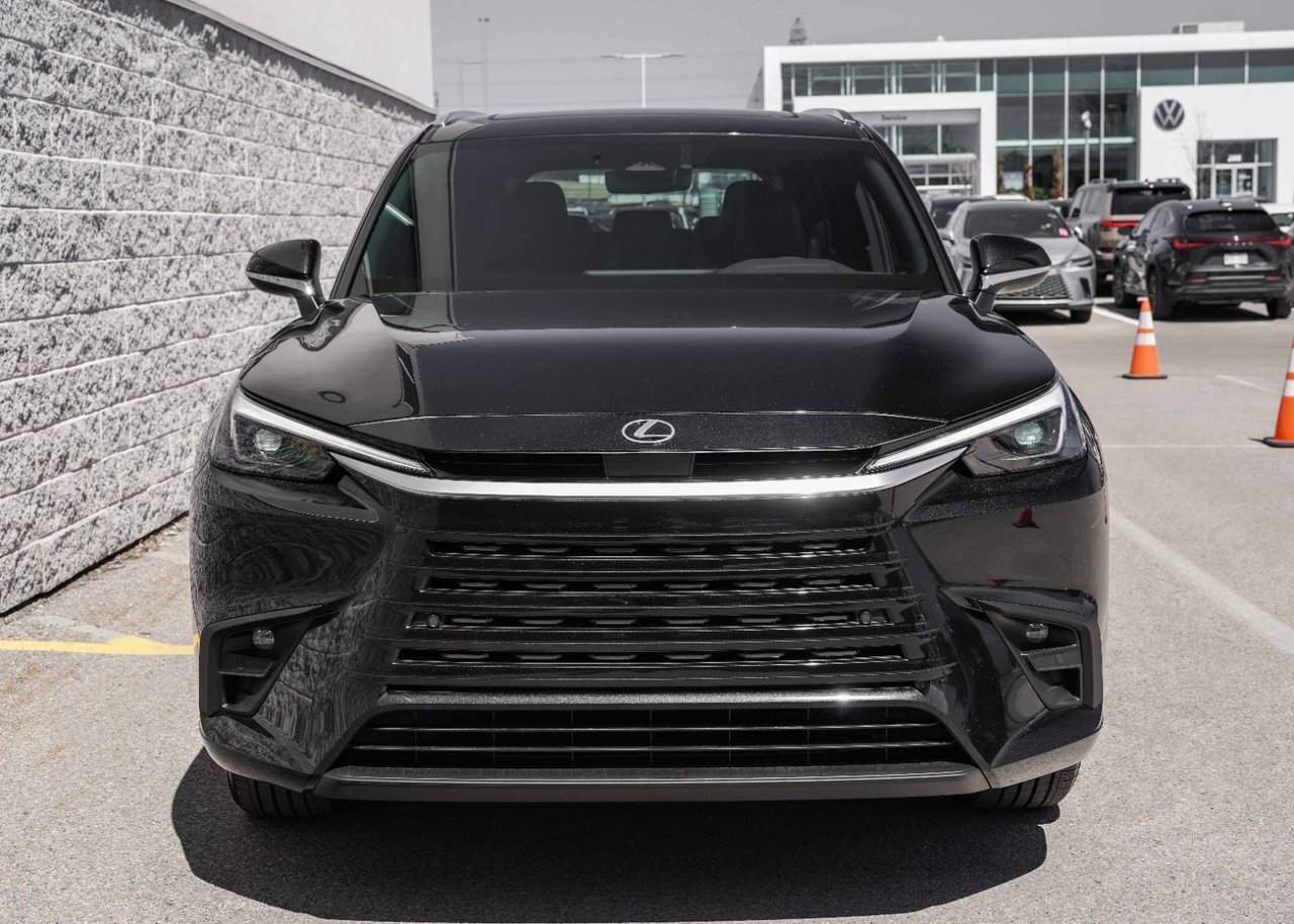 Lexus TX 2026