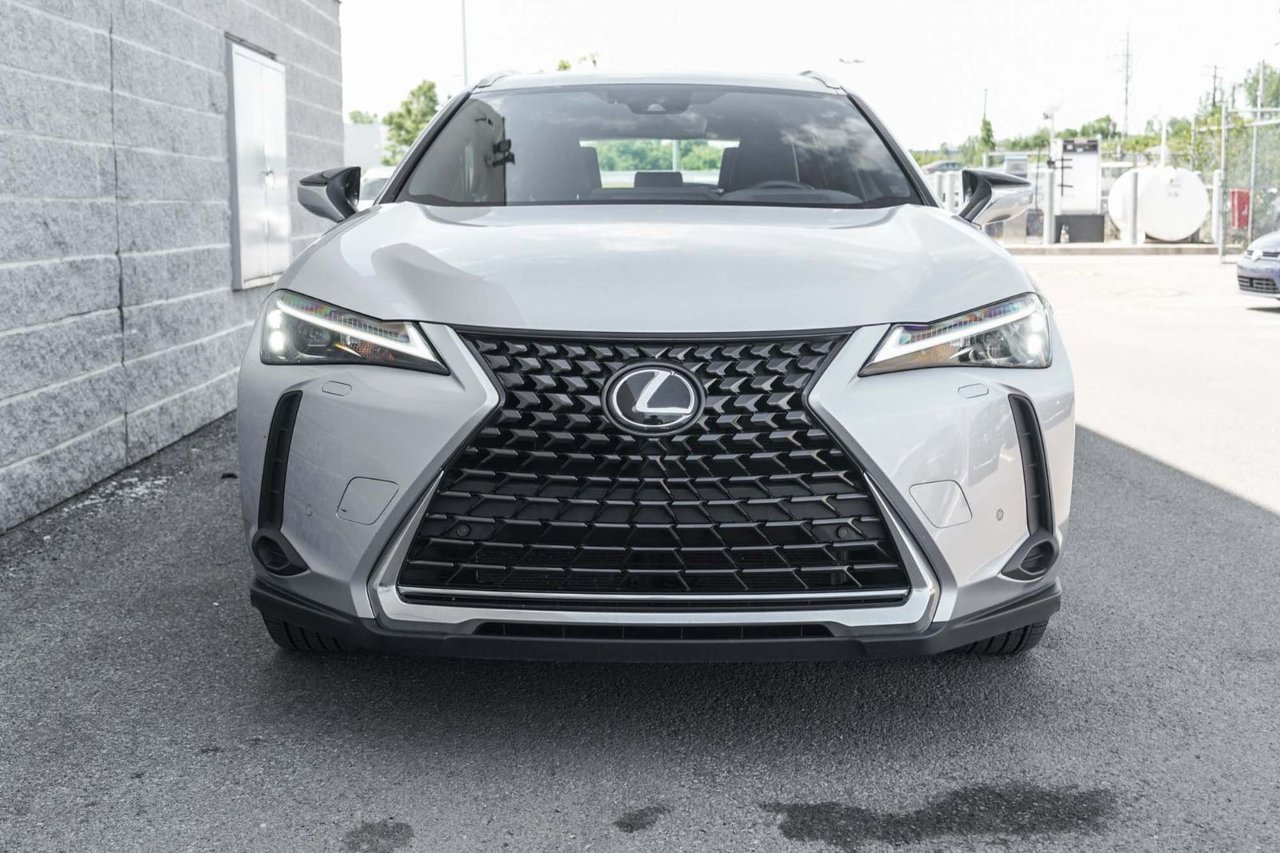 2024 Lexus UX