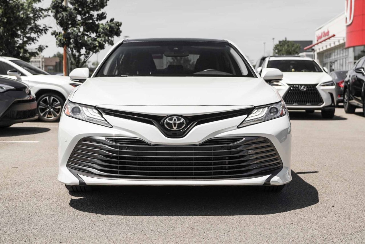 Toyota Camry 2018