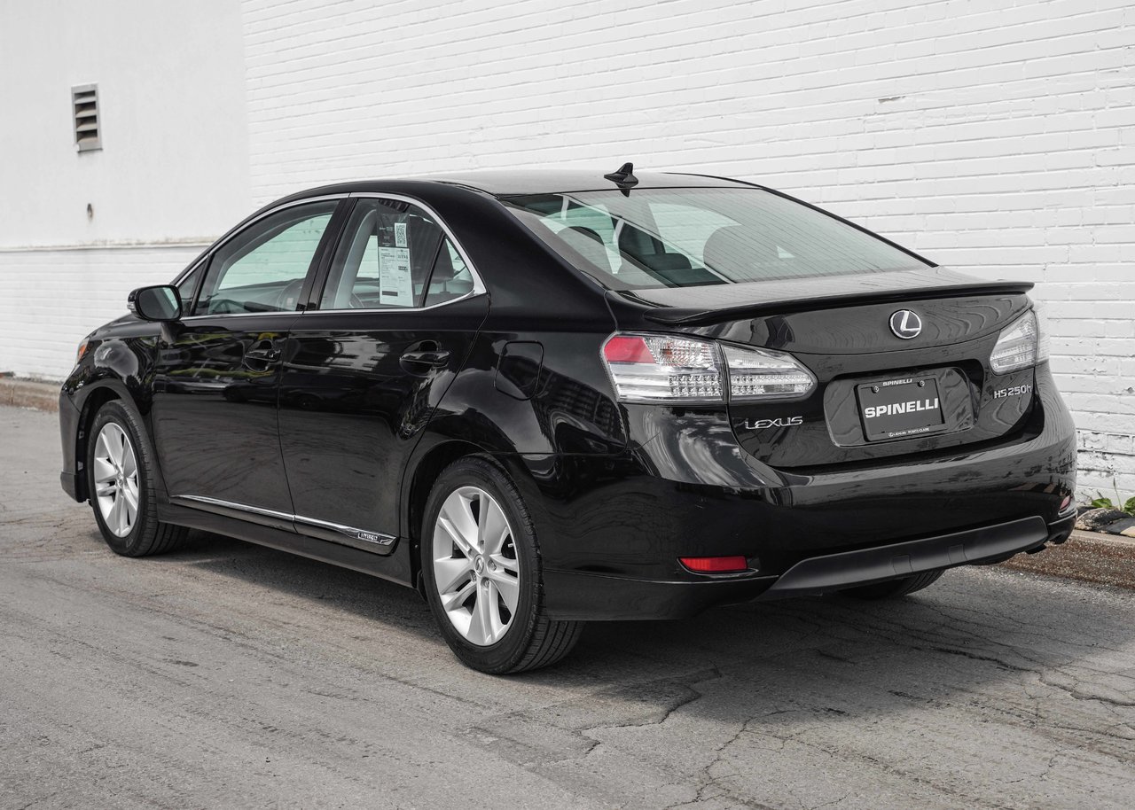 2010 Lexus HS