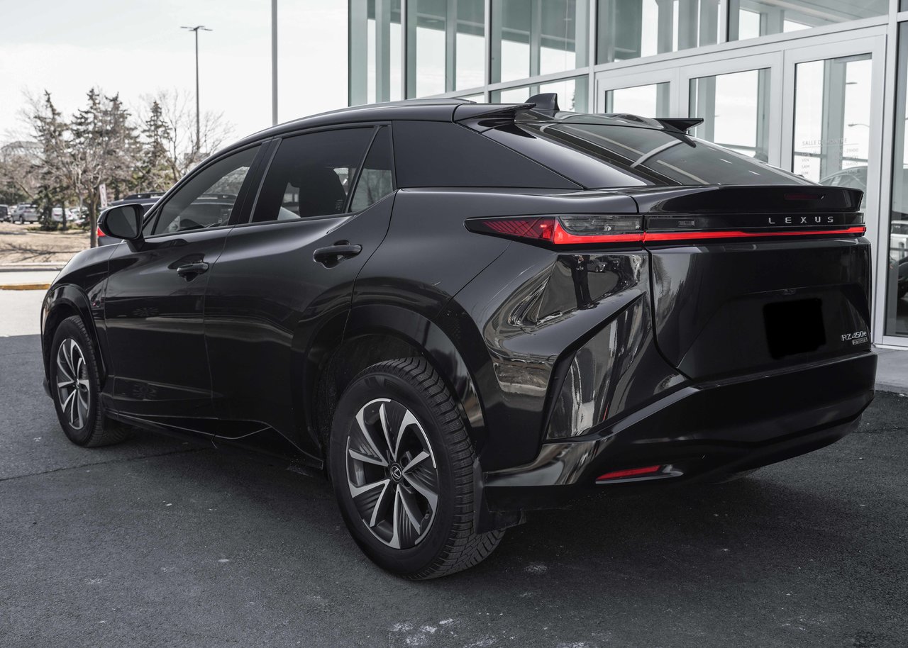 Lexus RZ 2024