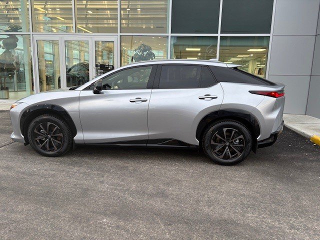 Lexus RZ 2026