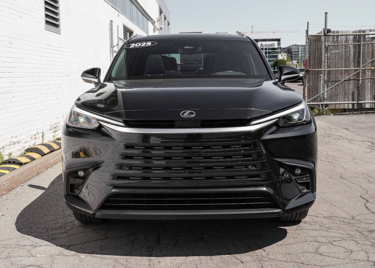 Lexus TX 2025