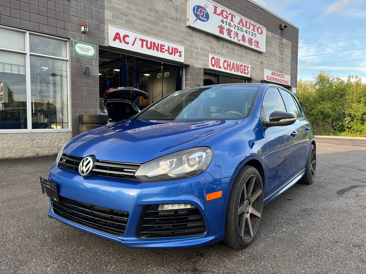 Blue 2012 Volkswagen Golf R Hatchback All-Wheel Drive Manual