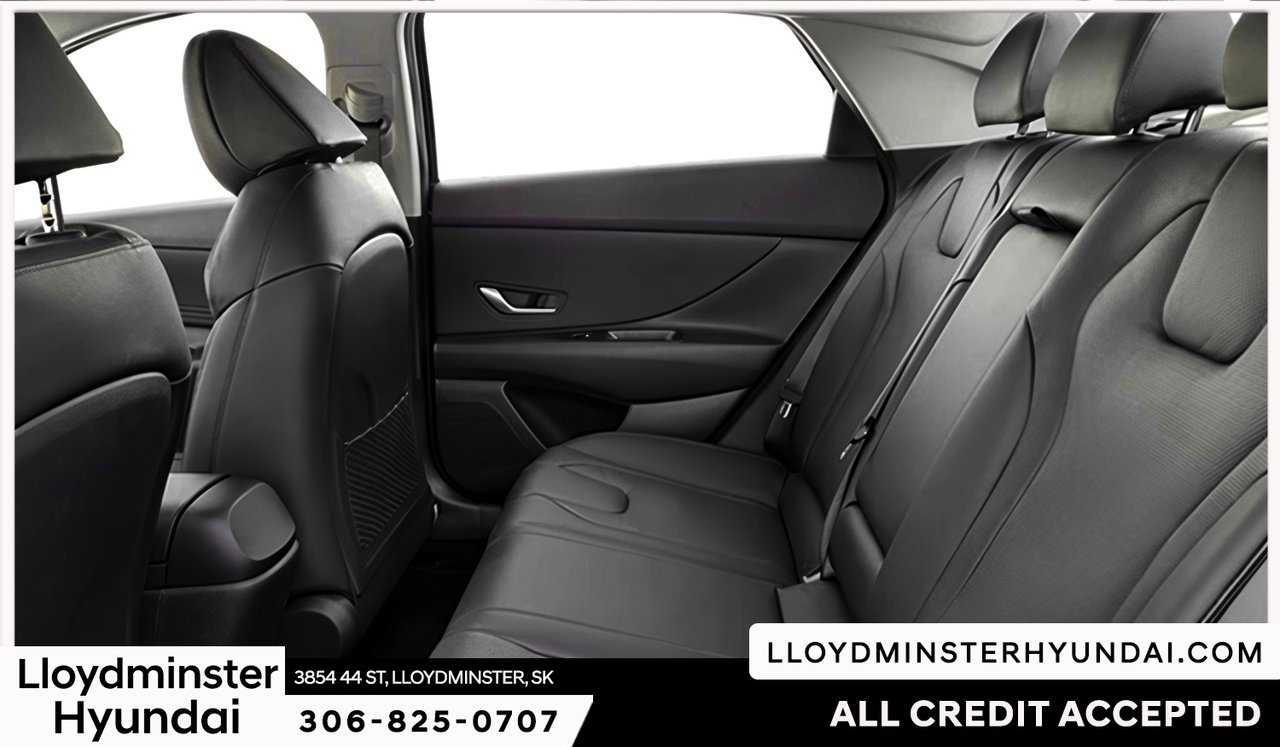 2026 Hyundai Elantra Luxury-3