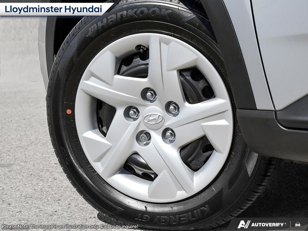 2025 Hyundai Venue Essential-7