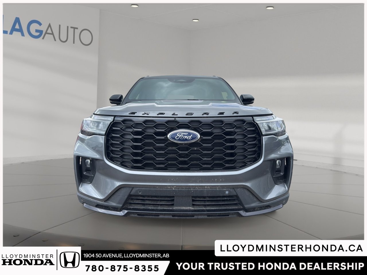 2025 Ford Explorer ST-Line-1