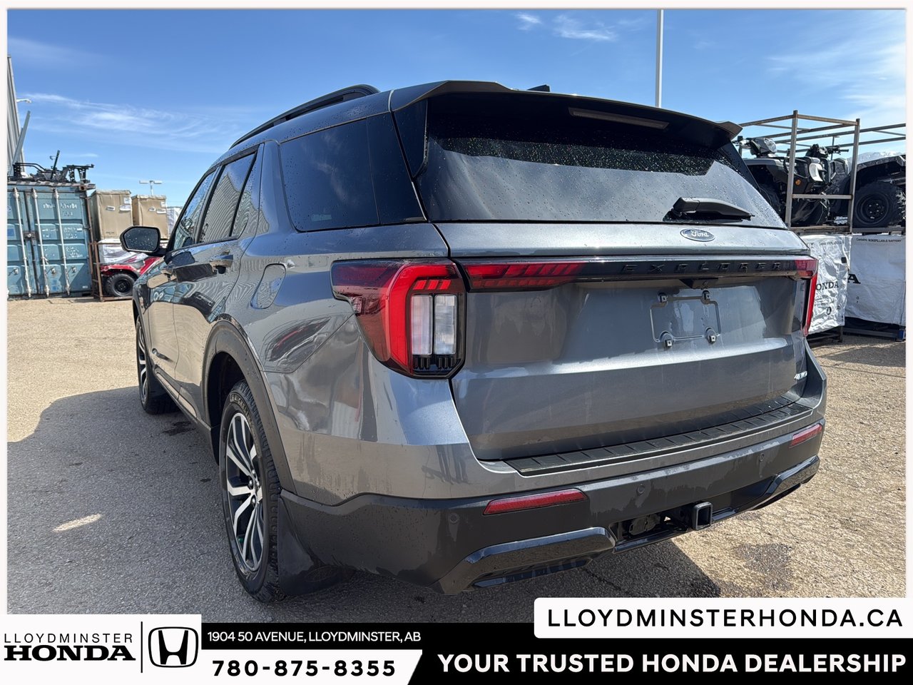 2025 Ford Explorer ST-Line-7