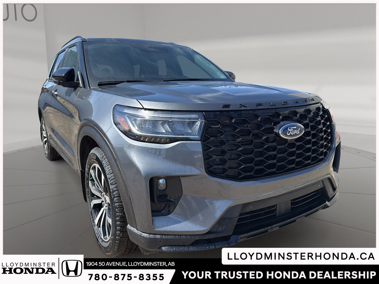 2025 Ford Explorer ST-Line-2