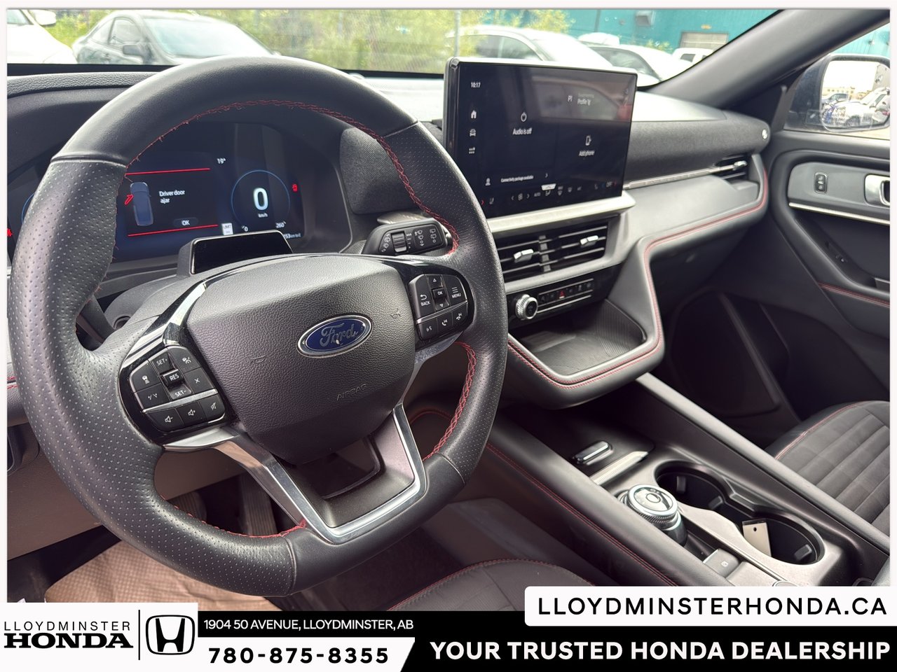 2025 Ford Explorer ST-Line-15