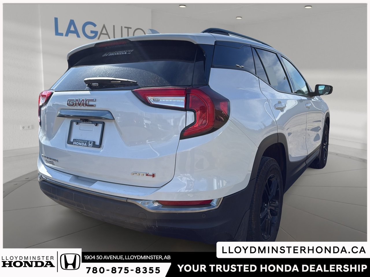 2024 GMC Terrain AT4-5