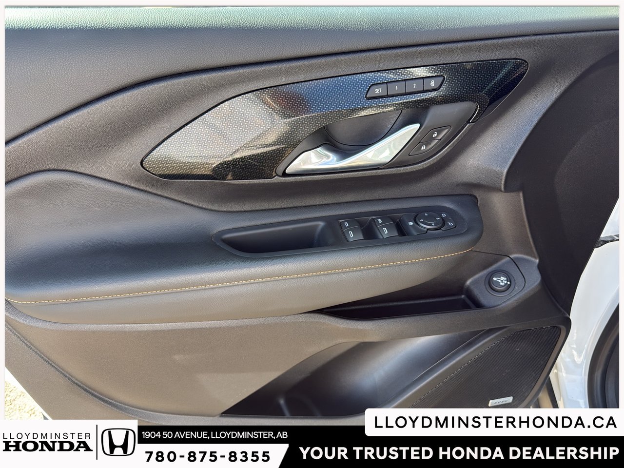 2024 GMC Terrain AT4-14
