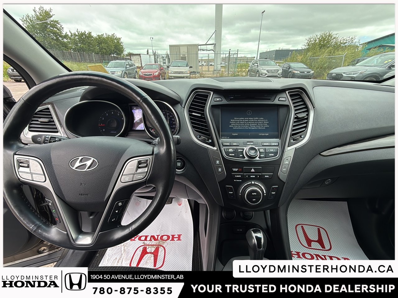 2014 Hyundai Santa Fe Sport 2.0T Limited-15