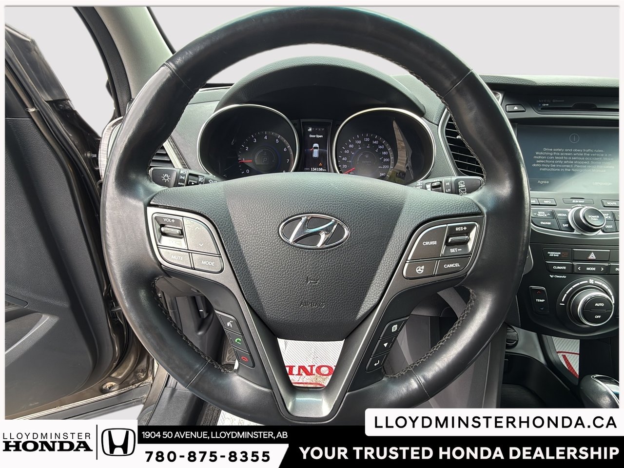 2014 Hyundai Santa Fe Sport 2.0T Limited-16
