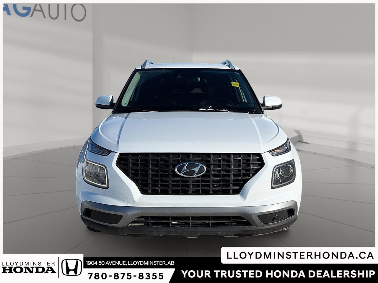 2022 Hyundai Venue Preferred-1