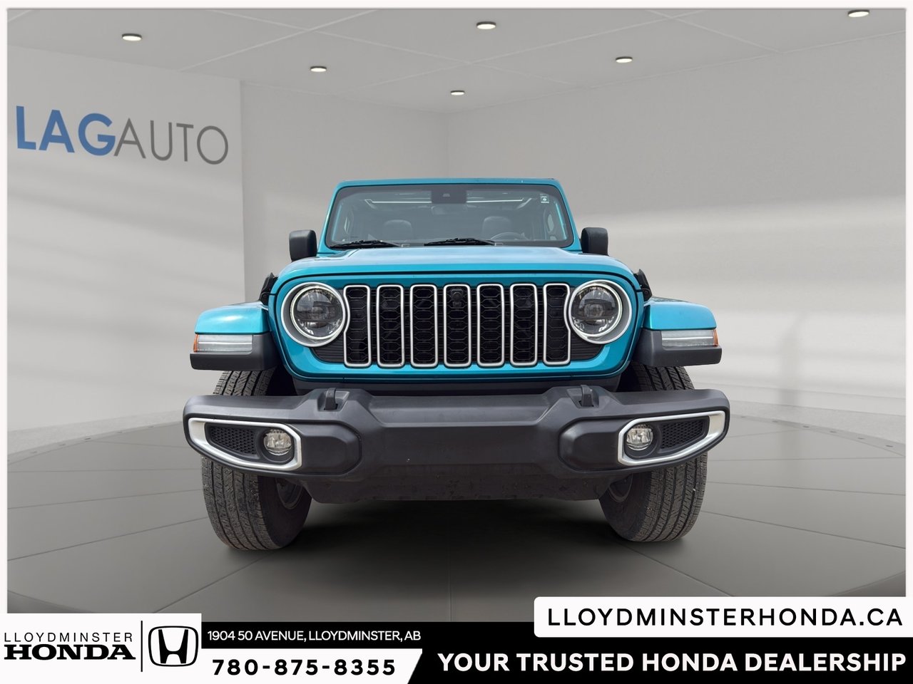 2024 Jeep Wrangler Sahara-1