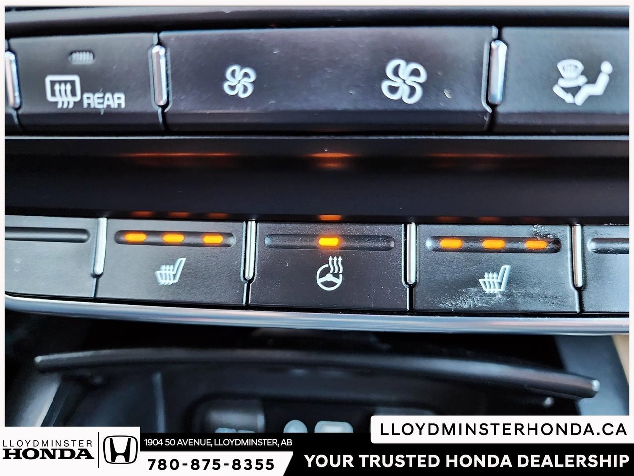 2020 Kia Sorento LX-26