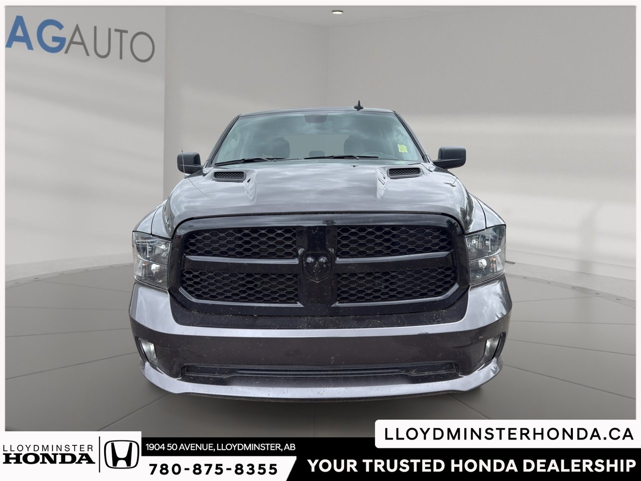 2023 Ram 1500 Classic Express-1