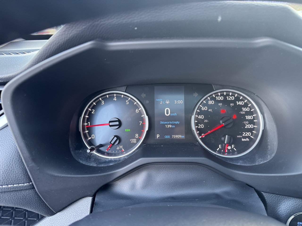 Toyota RAV4 XLE 2021-9