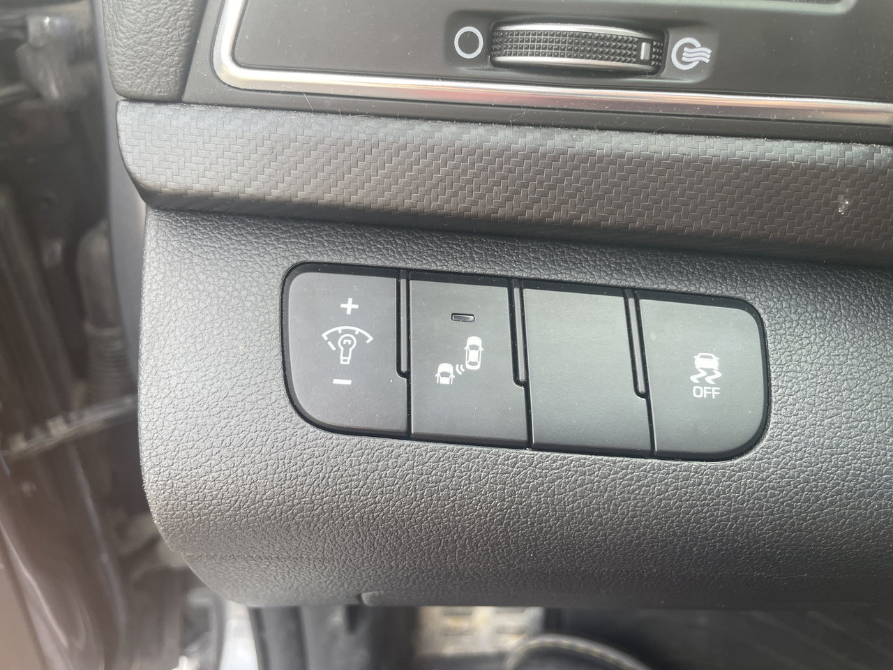 2018 Hyundai Elantra Sport-11