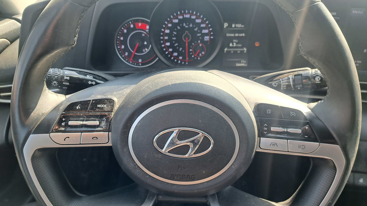Hyundai Elantra Preferred 2021-5