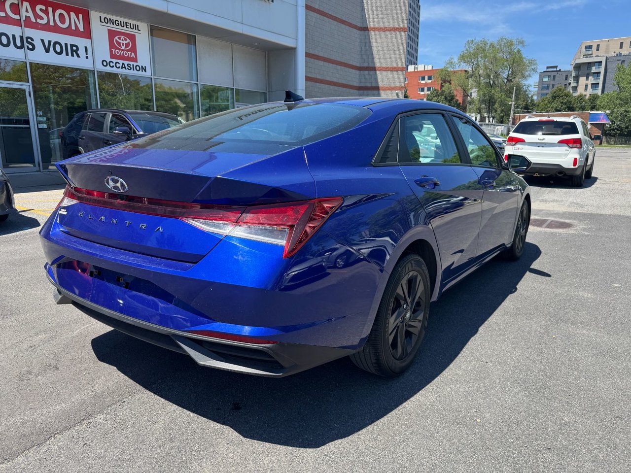 Hyundai Elantra Preferred 2021-4