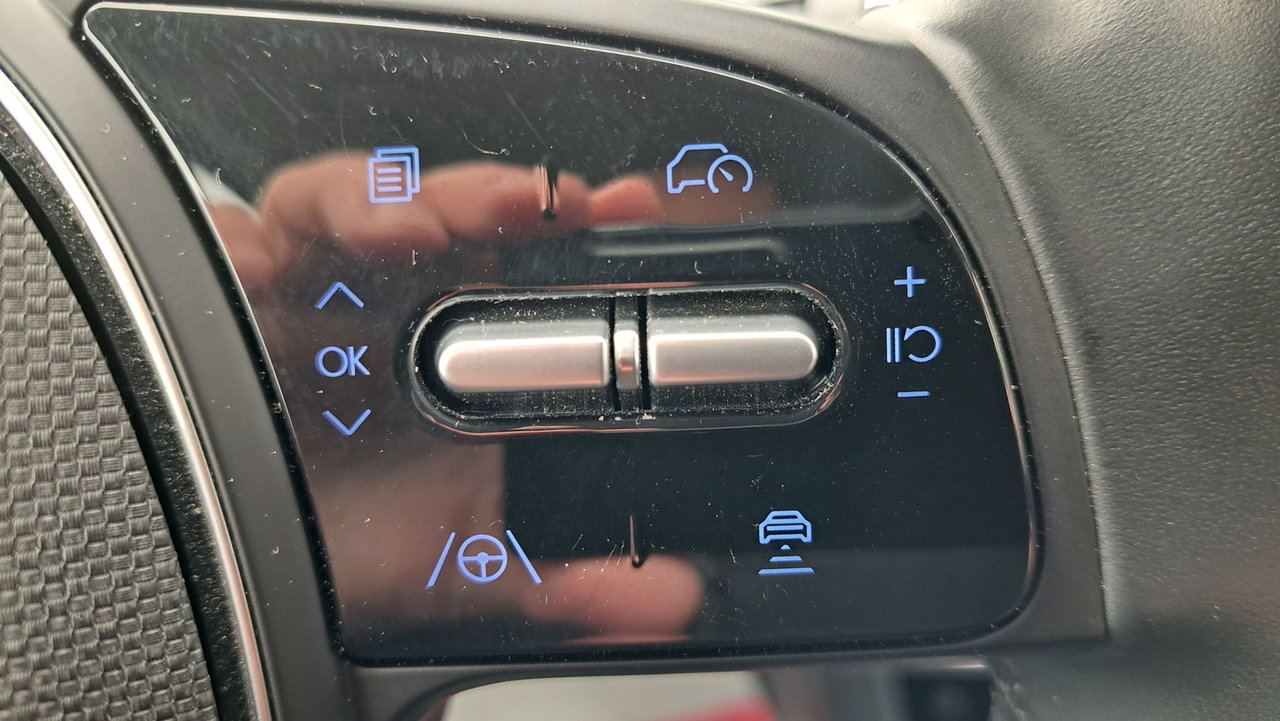 2023 Hyundai IONIQ 5 Preferred-7