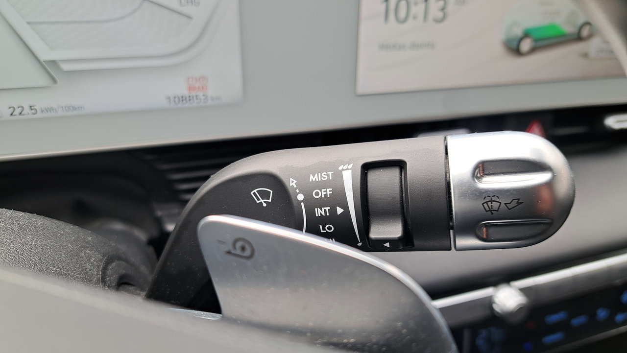 2023 Hyundai IONIQ 5 Preferred-8